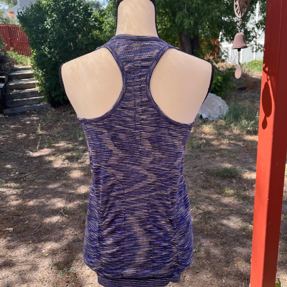 Athleta Work Out Tank - Picture 3 of 12
